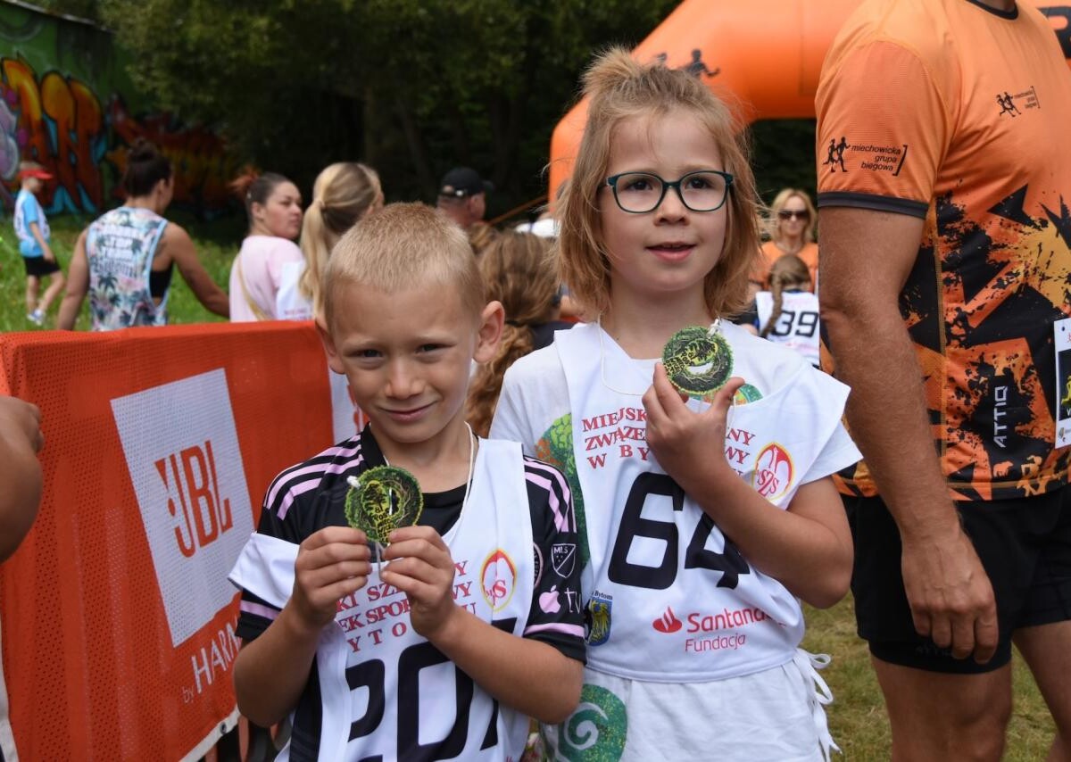 Biegacze opanowali Miechowicką Ostoję Leśną! [ZDJĘCIA] / fot. Grzegorz Goik / UM Bytom