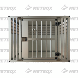 Podróże z psem bez stresu – klatki transportowe Metbox!